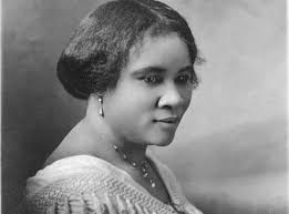 CELEBRATING BLACK WOMEN