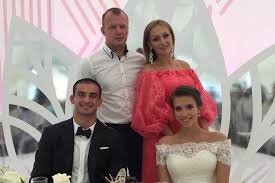 Спортсмен заявил, что в 90 процентах разводов виноваты женщины. Omskij Spartanec Koreshkov Skoro Stanet Otcom Obshestvo
