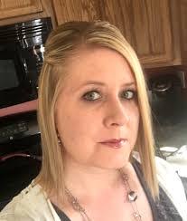 Darcie Decker's Instagram, Twitter & Facebook