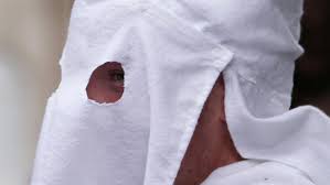 We did not find results for: Des Dizaines De Tracts Du Ku Klux Klan Distribues Dans Une Petite Ville Americaine Cnews