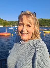 Rosalind Locke's Instagram, Twitter & Facebook