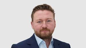 Nua Healthcare: Chris Hindle