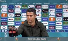 Vergleiche preise für cristiano ronaldo hemd und finde den besten preis. Witty Cristiano Ronaldo Comment Causes 4bn Loss For Coca Cola