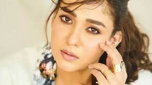 Nayanthara reveals her ex boyfriend told her to quit acting, Nagarjuna  Akkineni adds, It was a turbulent time in her life | Tamil Movie News -  The Times of India