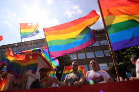 Bequemes tauschen in 5 sekunden. Csd In Berlin Auch Eine Party Ist Ein Politisches Statement Vorwarts