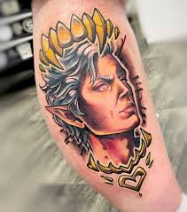 Throw back to @connorckern repping our trad tees. Loads of designs dropping  in these over he next few weeks ⚡️ ••• #tradflash #traditionaltattoos @  Hobo Jack