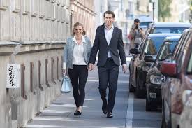 Bei gemeinsamen auftritten hält sie sich meist im hintergrund, sorgt nur mit ihrem styling für. Kurz Freundin Wer Ist Susanne Thier News At