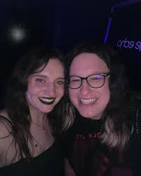 November has been up and down and sad and angry and inspired and defeated  and everything you can imagine. But the sun continues to rise. Finding that  sunshine where I can 🌥️