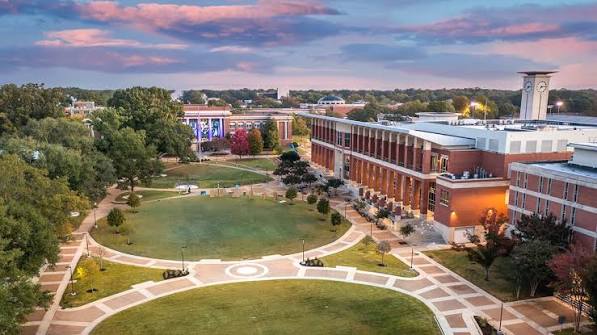 University of Memphis — Admissions, Tuition & Acceptance Rate | Appily