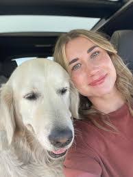 Cindy Loven's Instagram, Twitter & Facebook