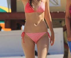 Read through the article to know about tips on ever heard of the disaster called camel toe? Celebrity Camel Toes Archives Organssos