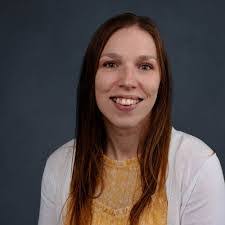 Amber Hall's Instagram, Twitter & Facebook