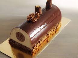 Buches De Noel Chocolat Vanille Caramel Gourmand Nutella Recette Buche De Noel Speculoos Recette Genoise Chocolat