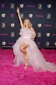 He still posts news about paulina, today he made a thread about her birthday. Paulina Rubio Entertainment Tonight