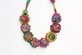Colorful Textile Necklace Crochet Fiber Art Jewelry With Fabric Buttons Ooak Colares Artesanais Bijuterias Acessorios
