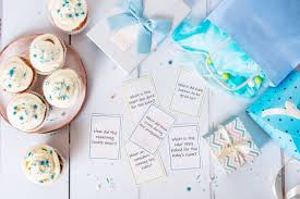 How to play baby due date prediction calendar game? This Baby Shower Trivia Game Involves Both Parents To Be