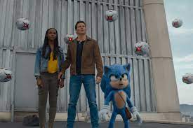 Sonic is awesome and so is this movie. Sonic The Hedgehog Die Flucht Der Videospielfigur Auf Die Erde Bereitet Kindern Spass Mucke Und Mehr