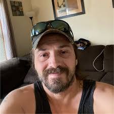 Janet Midkiff's Instagram, Twitter & Facebook