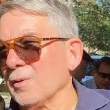 Robert Negron (@n70272301)