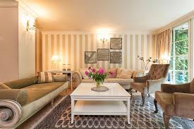 Discover how an accent wall can change your home with these amazing images. Beautiful Living Room Ideas With Accent Walls Art Of The Home