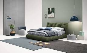 Weich Und Elegant Ist Das Bett Modo Mit Seinem Gross Gepolsterten Kopfteil Und Einer Steppnaht Ohne Bed Bedroom Bett Bettkas In 2020 Bed Design Simple Bed Bed