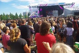 The wireless festival started off life as the 02 festival back in 2005. Wireless Festival 2015 Efestivals Co Uk