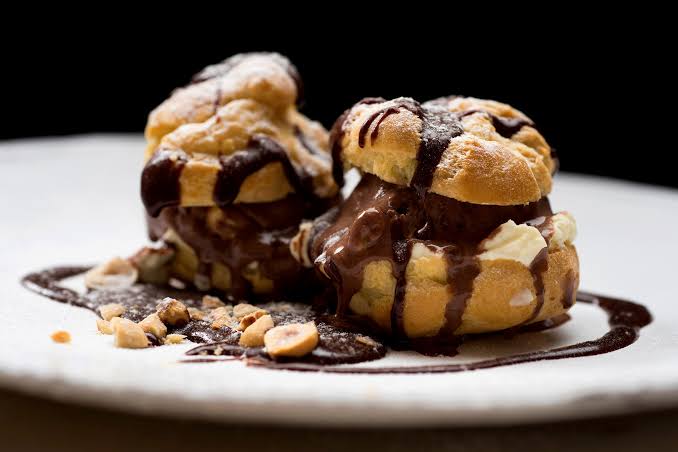 Ice Cream Profiteroles