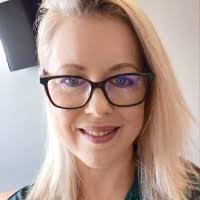 40+ "Becky Pitman" profiles