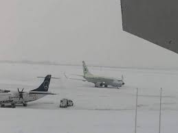 De ce să pierdeți timpul în căutare. Tarom A Anulat Sase Zboruri Intre Bucuresti Si Cluj Timisoara Si Chisinau Invocand Conditiile Meteo Jurnalul Prahovean