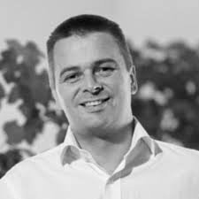 Au Comptoir change de peau et s'agrandit ! En seulement 5 mois, notre média  a grandi à une vitesse folle. Tellement vite qu'il nous fallait déjà  changer de support… et franchir un