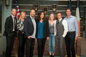 10 biggest plot holes from the past 20 seasons. 3 Twitter Special Victims Unit Law And Order Special Victims Unit Law And Order