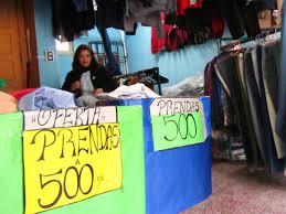 Las pacas de ropa son elaboradas por más de 100 personas en el almacén de miami, florida y son empacadas para exportación a muchos países del mundo. Venta Tiendas Bandera Ropa Usada En Stock