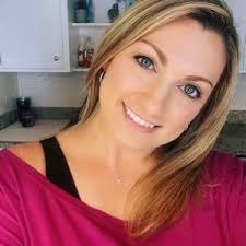 Janet Amore (@dancerina4life)