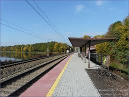 Willa anna has a common room with a fireplace. Goczalkowice Zdroj Dworzec Kolejowy Kolej Na Podroz
