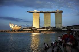 Tiket murah tentu menjadi hal paling utama untuk moms yang hobi traveling bareng si kecil. Cuti Sekolah Lebih Bermakna Jika Berkunjung Ke Singapura Destinasi Mstar