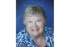 Janet Holter's Instagram, Twitter & Facebook