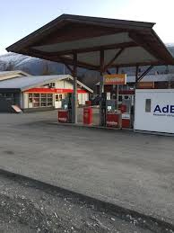 Bensinstasjon i funksjonalistisk stil foto: Circle K Nordberg Posts Facebook
