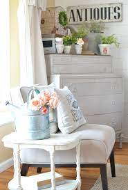 Simple Ways Decorate For Spring On A Budget Rustic Pillows Retro Home Decor Farmhouse Decor