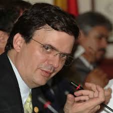 Revelan FOTO de la primera boda de Marcelo Ebrard en 1985; ¿quién era su  esposa?