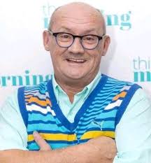 Hello friends do you guys really want Mrs Brown boys show back