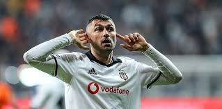 Galatasaray, burak yılmaz'ı kadrosuna katmanın hesaplarını yapıyor. Burak Yilmaz Dan Galatasaray Maci Sonrasi Imali Paylasim Fotomac