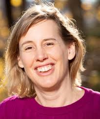 Book Giveaway: BATTLE OF THE BOOKS by Melanie Ellsworth