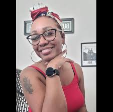 Yall think I'm ready for New York 🏙️ with my citi trends outfit 🙂‍↔️