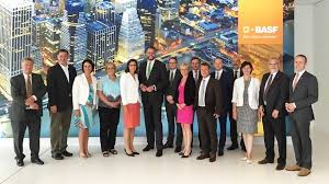 Der größte teil der 6.000 mitarbeiter, deren stellen bei der basf gestrichen werden sollen, arbeitet im stammwerk in ludwigshafen. Geschaftsfuhrender Fraktionsvorstand Besucht Basf Spd Ub Worms