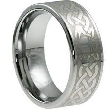 Men S Irish Claddagh Wedding Band Claddagh Ring Wedding Hunting Wedding Rings Mens Wedding Rings