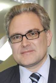 En medio de denuncias, Scavone asume en la Academia Diplomática