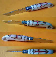 Manche En Cormier Pyrogravure Christian Camboulives Lame Opinel N 8 Inox Guillochee Par Michel Montlahuc Couteau Opinel Couteau De Poche