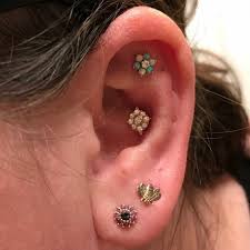 You will look unusually aesthetic if you take good care during this period. Conch Piercing 50 Ideas Pain Level Healing Time Cost Experience Piercee