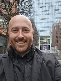 Bart Kane's Instagram, Twitter & Facebook