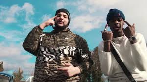 Codes promo, ventes flash, livraison offerte, trouvez le produit de vos rêves à prix réduit ! The Bonnet Polo Ralph Lauren Blue Worn By Popey In Her Video Clip Chop Feat Sadek Spotern